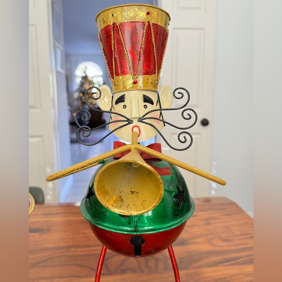 18” Metal Folk Art Santa and Nutcracker Christmas Band...